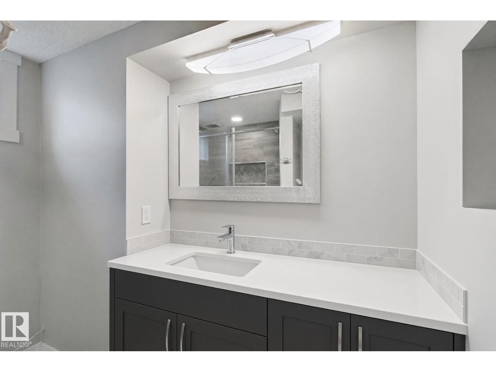 13212 73 ST NW - Image 40