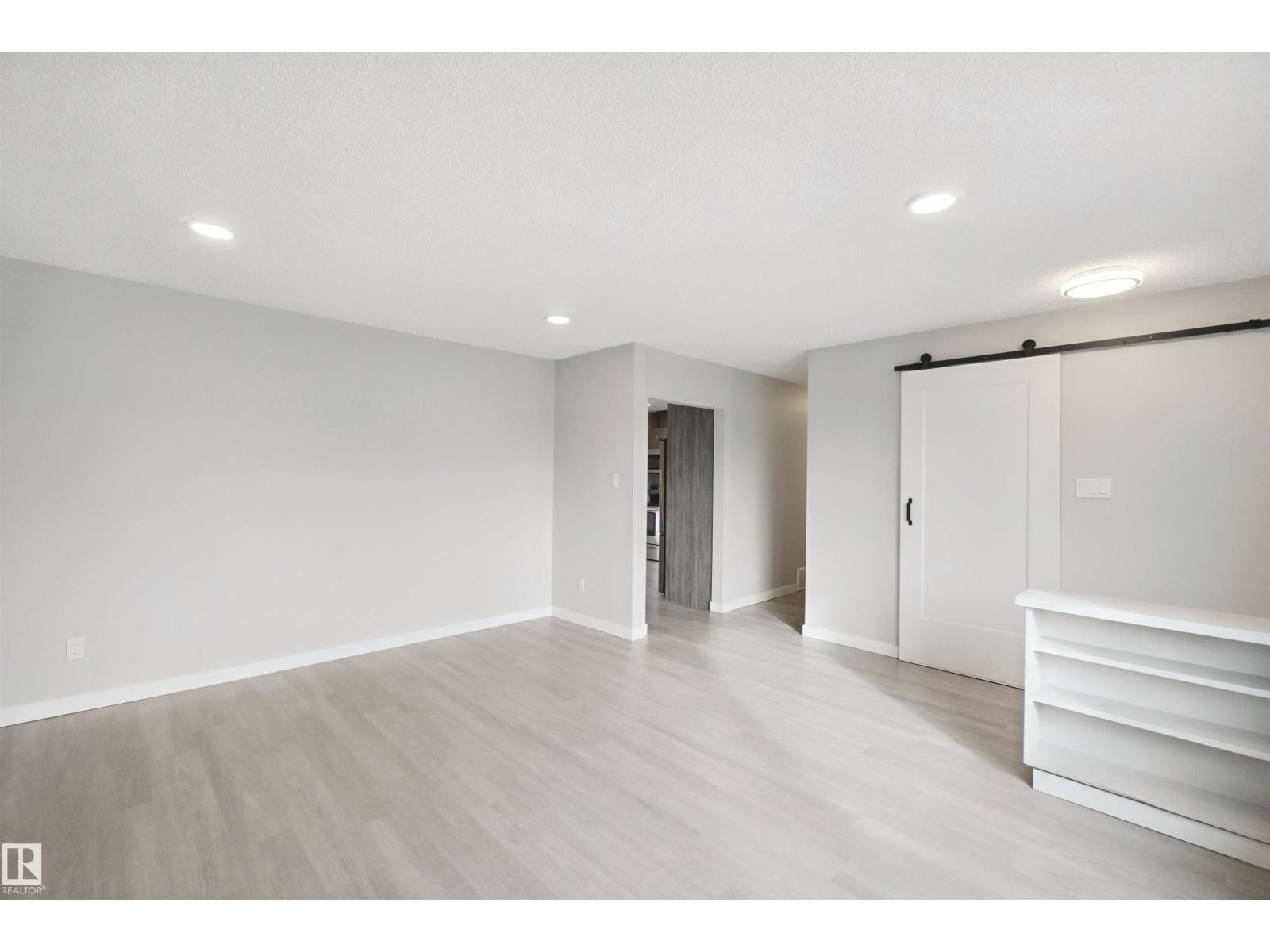 13212 73 ST NW - 9