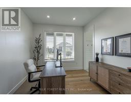Bedroom - 106 Spencer Avenue, Lucan Biddulph, ON N0M2J0 Photo 10