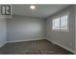 106 Spencer Avenue, Lucan Biddulph, ON N0M2J0 Photo 30