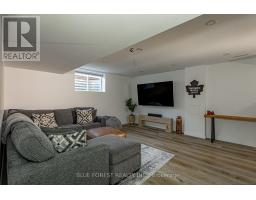 106 Spencer Avenue, Lucan Biddulph, ON N0M2J0 Photo 35