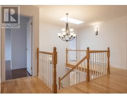 16 Hyde Park Drive thumbnail 11