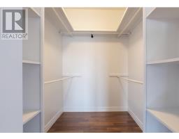 16 Hyde Park Drive thumbnail 17
