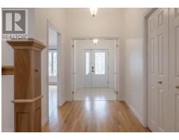 16 Hyde Park Drive thumbnail 2