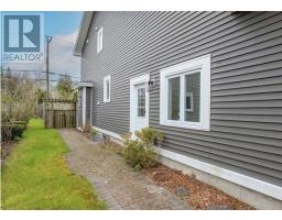 16 Hyde Park Drive thumbnail 23