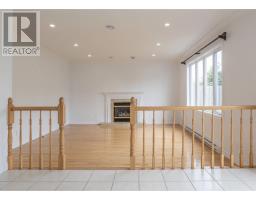 16 Hyde Park Drive thumbnail 9