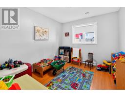 18 Hopedale Crescent thumbnail 12