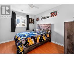 18 Hopedale Crescent thumbnail 14