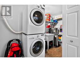 18 Hopedale Crescent thumbnail 23