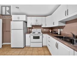 18 Hopedale Crescent thumbnail 26