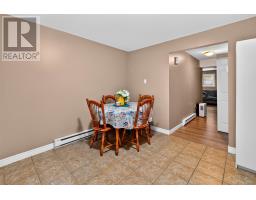 18 Hopedale Crescent thumbnail 28