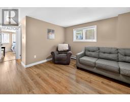18 Hopedale Crescent thumbnail 29
