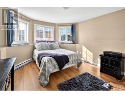18 Hopedale Crescent thumbnail 31