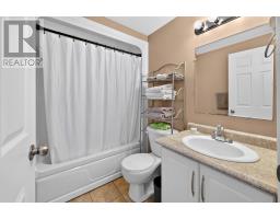 18 Hopedale Crescent thumbnail 33