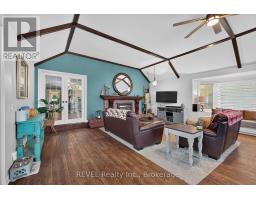 2631 Thompson Road, Fort Erie, ON L2A5M4 Photo 14
