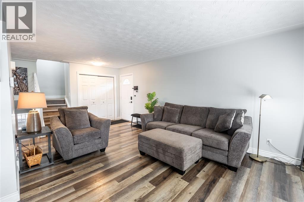 338 HILL STREET - 8