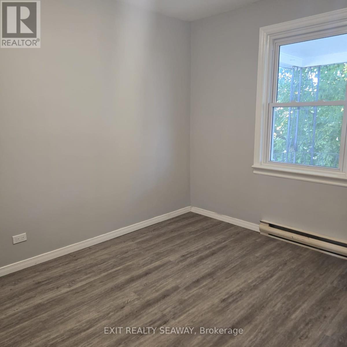 603 WALTON STREET, Cornwall — photo 11