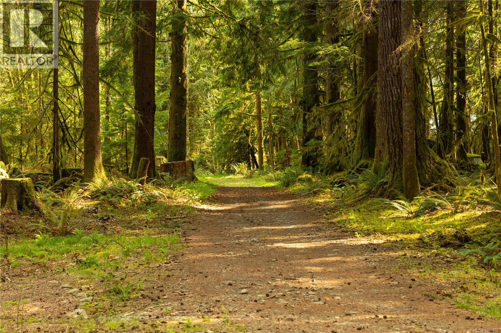 9025 Gilgan St - Image 37