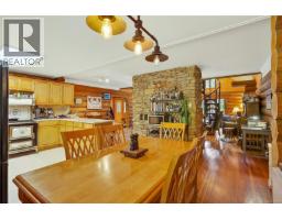 9025 Gilgan St, Honeymoon Bay, BC V0R3E1 Photo 14