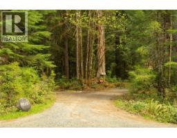 9025 Gilgan St, Honeymoon Bay, BC V0R3E1 Photo 26