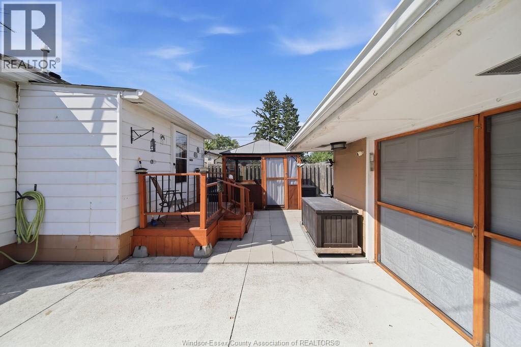 2540 CHANDLER - Image 26