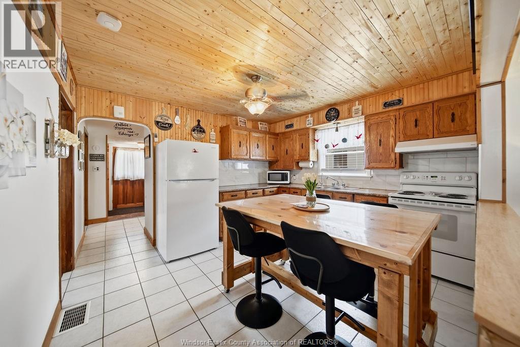 2540 CHANDLER - 8