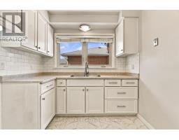 407 Vermont Avenue, London South, ON N5Z3E4 Photo 17
