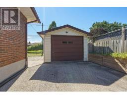 407 Vermont Avenue, London South, ON N5Z3E4 Photo 41