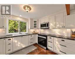 33 Greenwood Drive, Tiny, ON L0L2J0 Photo 16