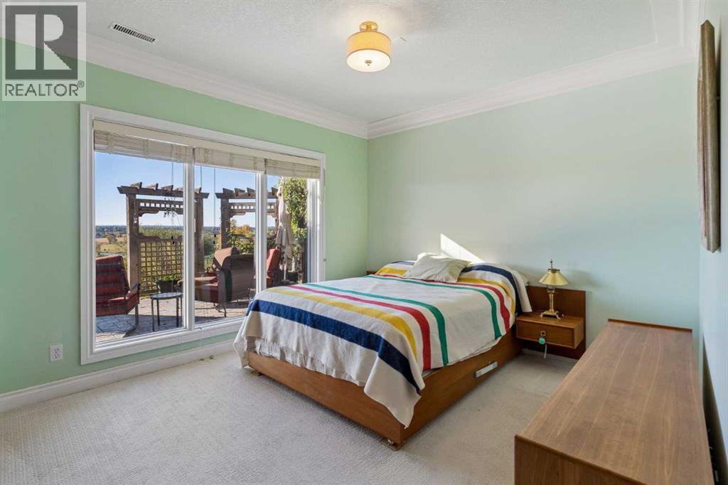 126 Mt Douglas Close SE - photo 24