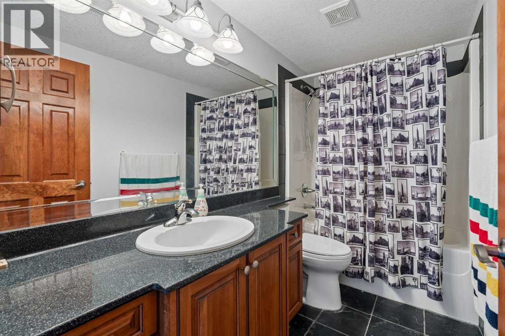 126 Mt Douglas Close SE - photo 25