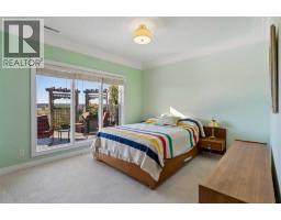 126 Mt Douglas Close Se, Calgary, AB T2Z3S2 Photo 24
