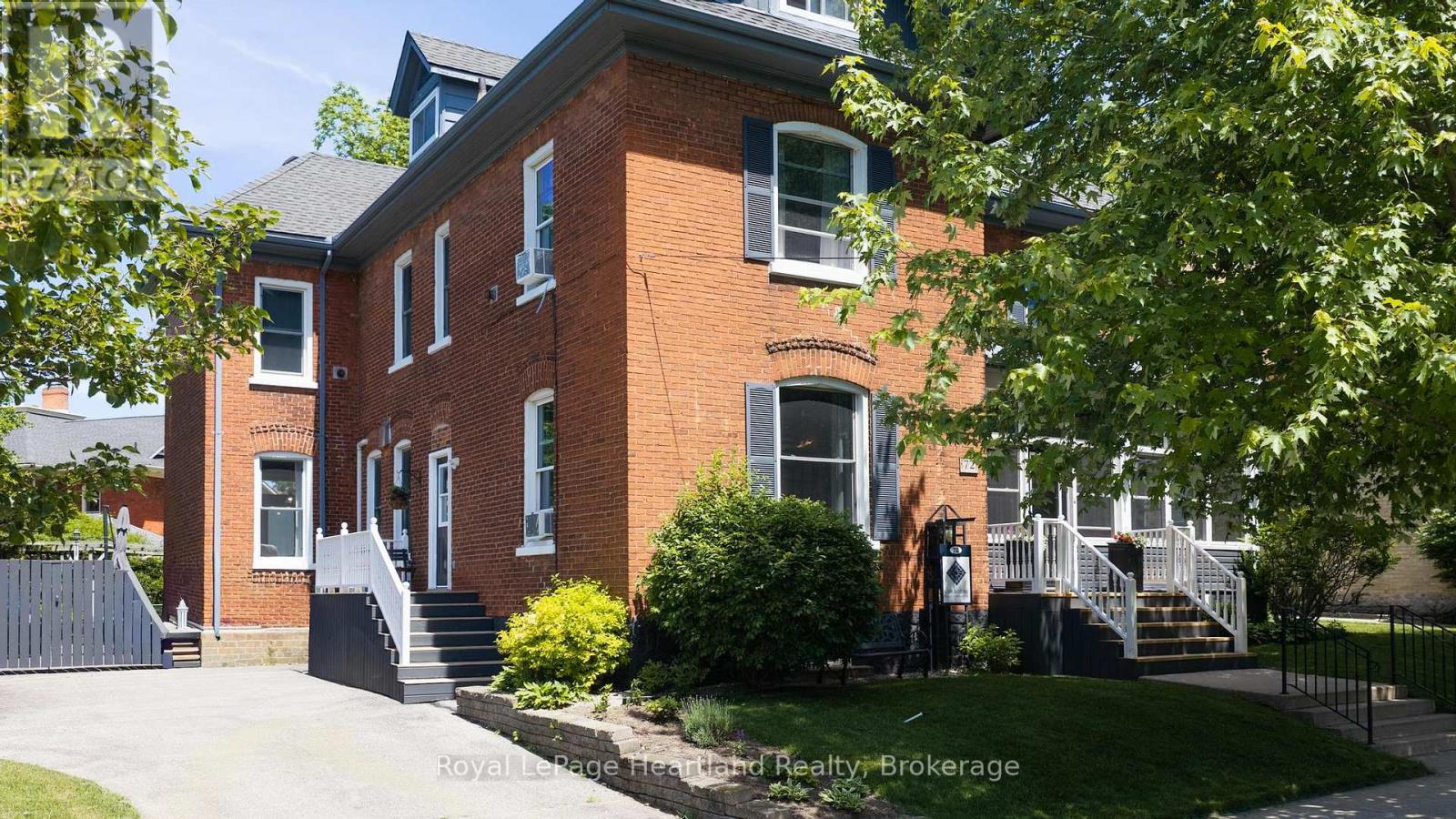 Property for sale at 72 COLBORNE STREET