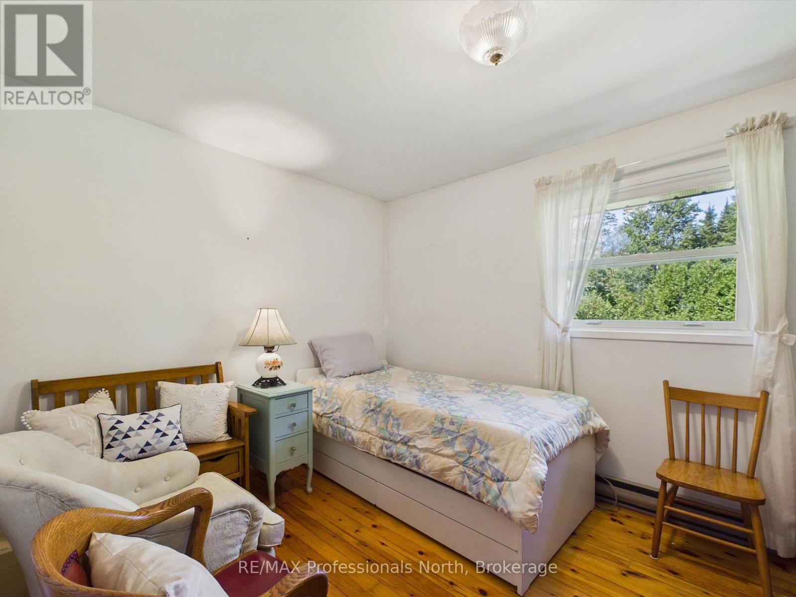 1035 SHERWOOD FOREST ROAD - Image 24