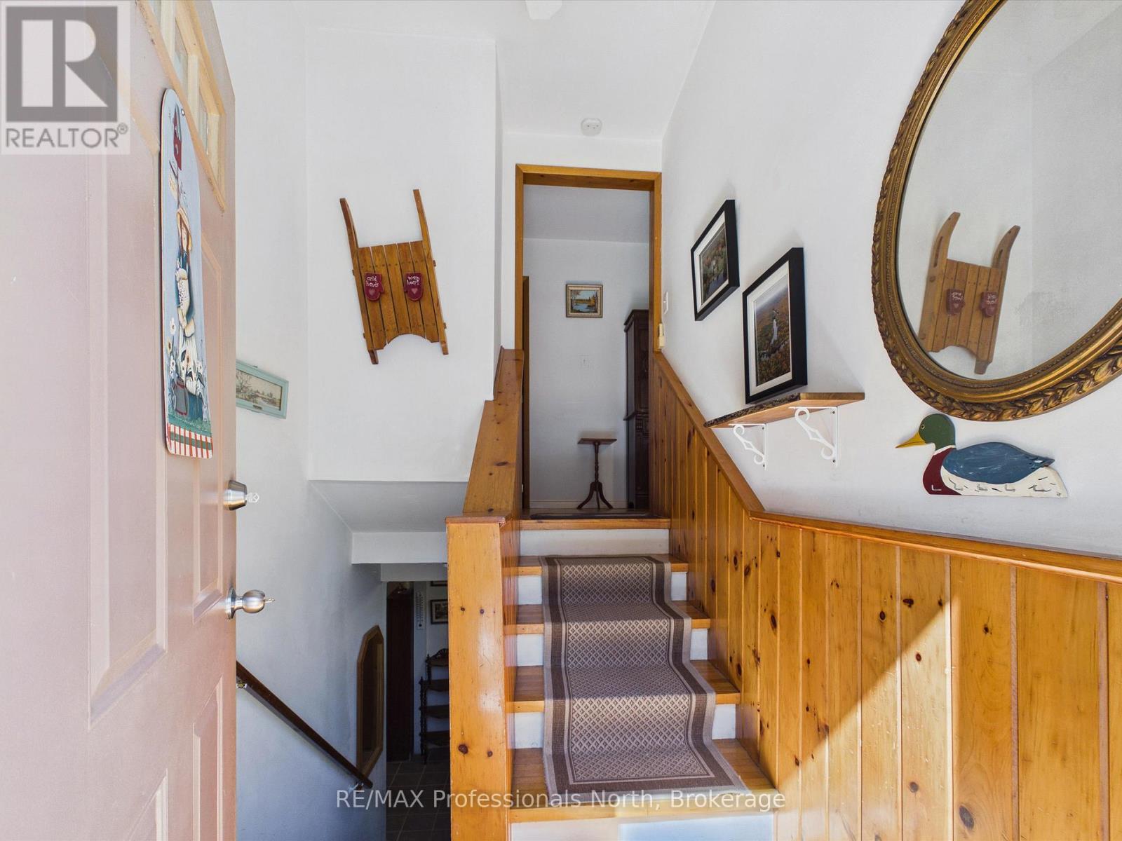 1035 SHERWOOD FOREST ROAD - 7