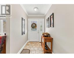 Dining room - 130 Brimicombe Crescent, Goderich), ON N7A4M2 Photo 6