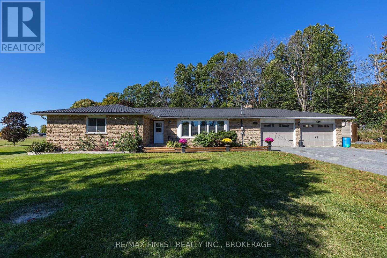 2243 DESERONTO ROAD - Image 25