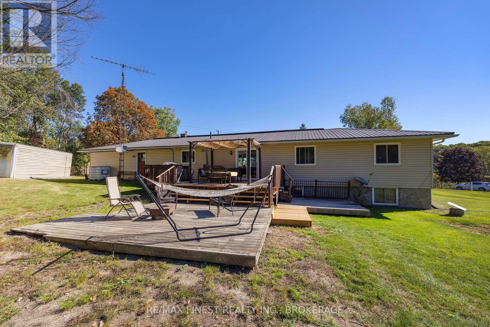 2243 DESERONTO ROAD - Image 30