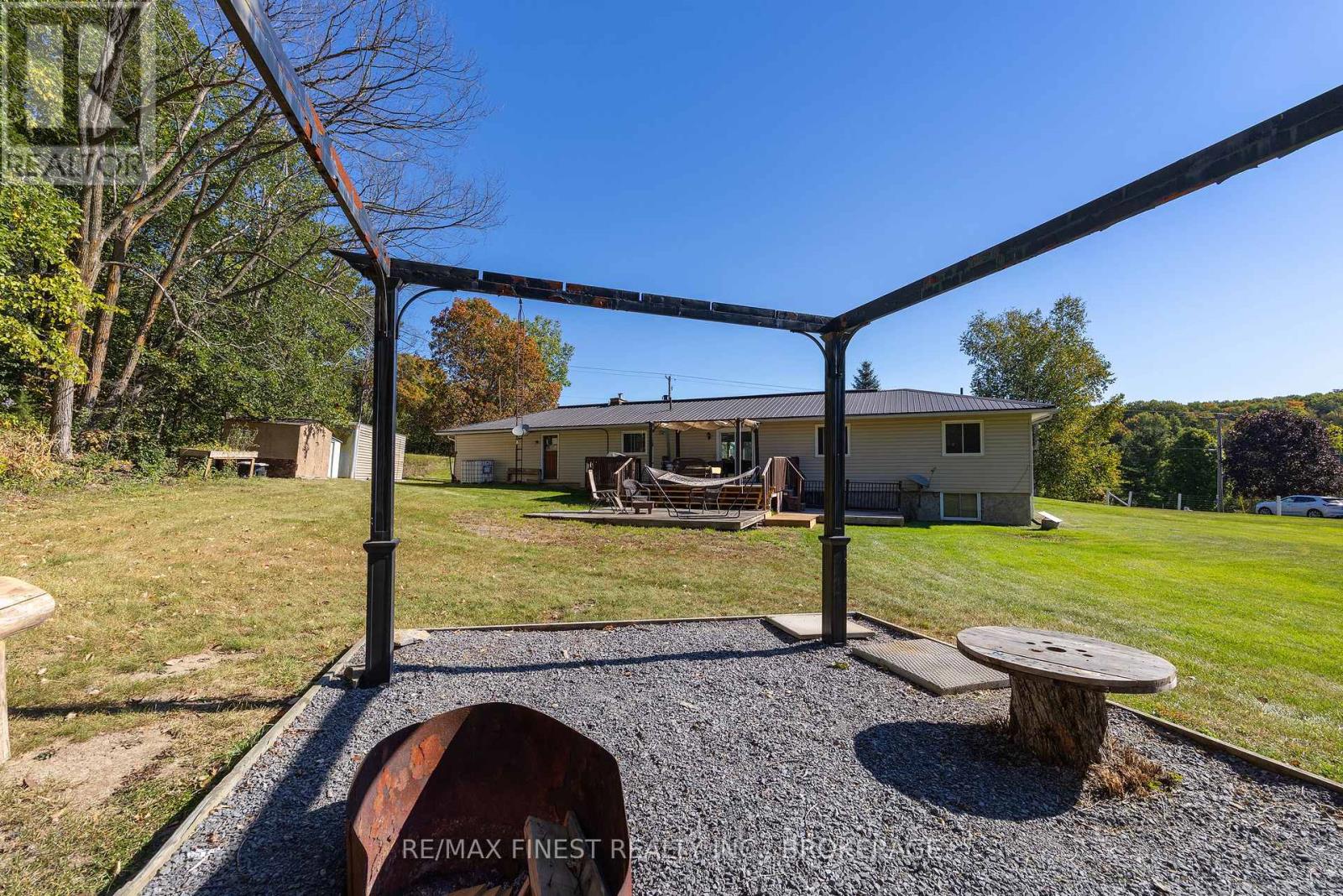 2243 DESERONTO ROAD - Image 32