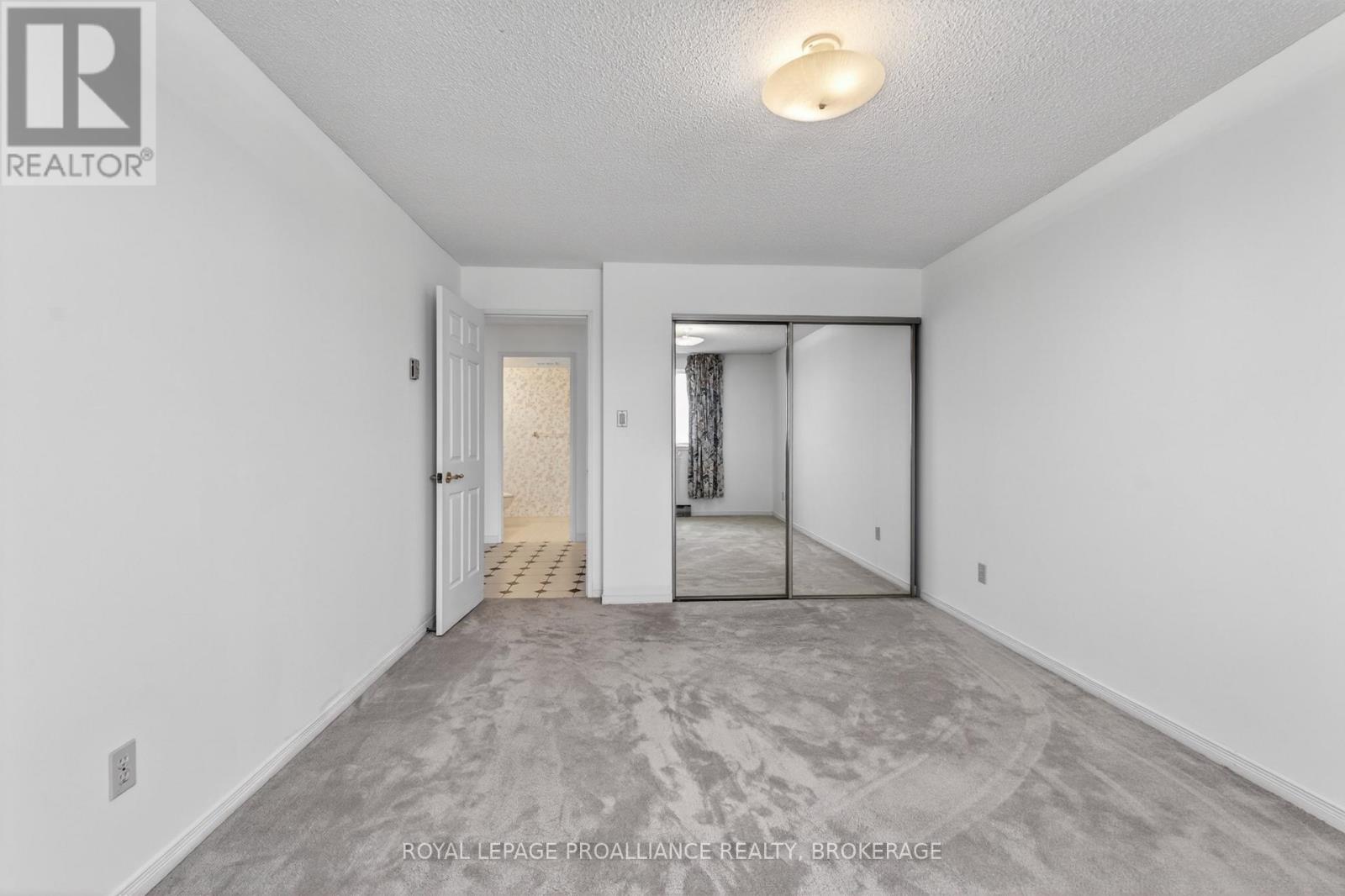 #1006 257 BATH ROAD - 27