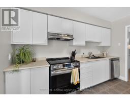 71 Rose Abbey Drive, Kingston), ON K7K6V9 Photo 18
