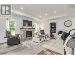 6718 1 Highway, Coldbrook, NS B4R1B7 Photo 12