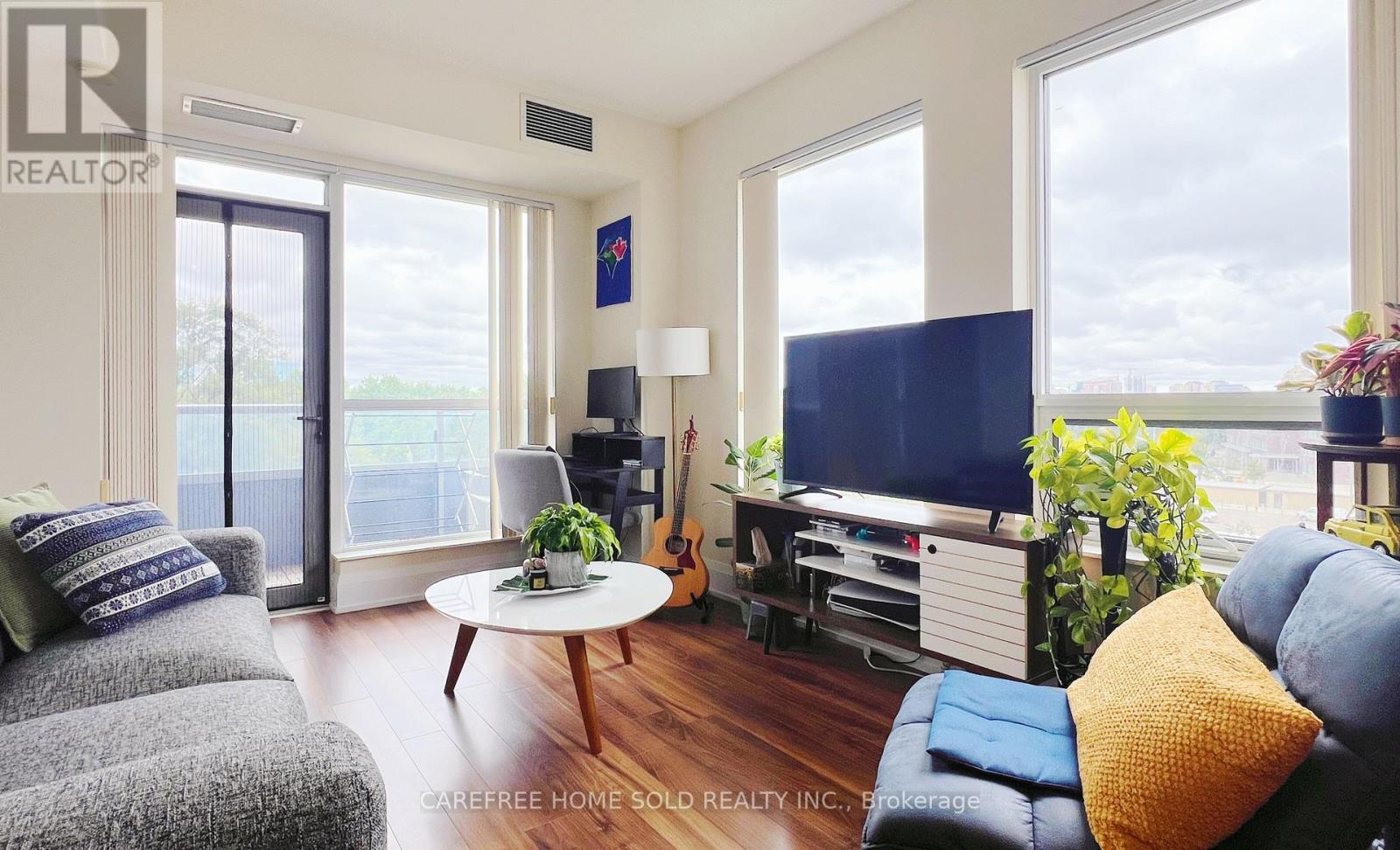 Photo of 120 Harrison Garden Boulevard