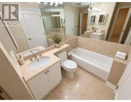 802 - 38 Avenue Road, Toronto, ON M5R2G2 Photo 12
