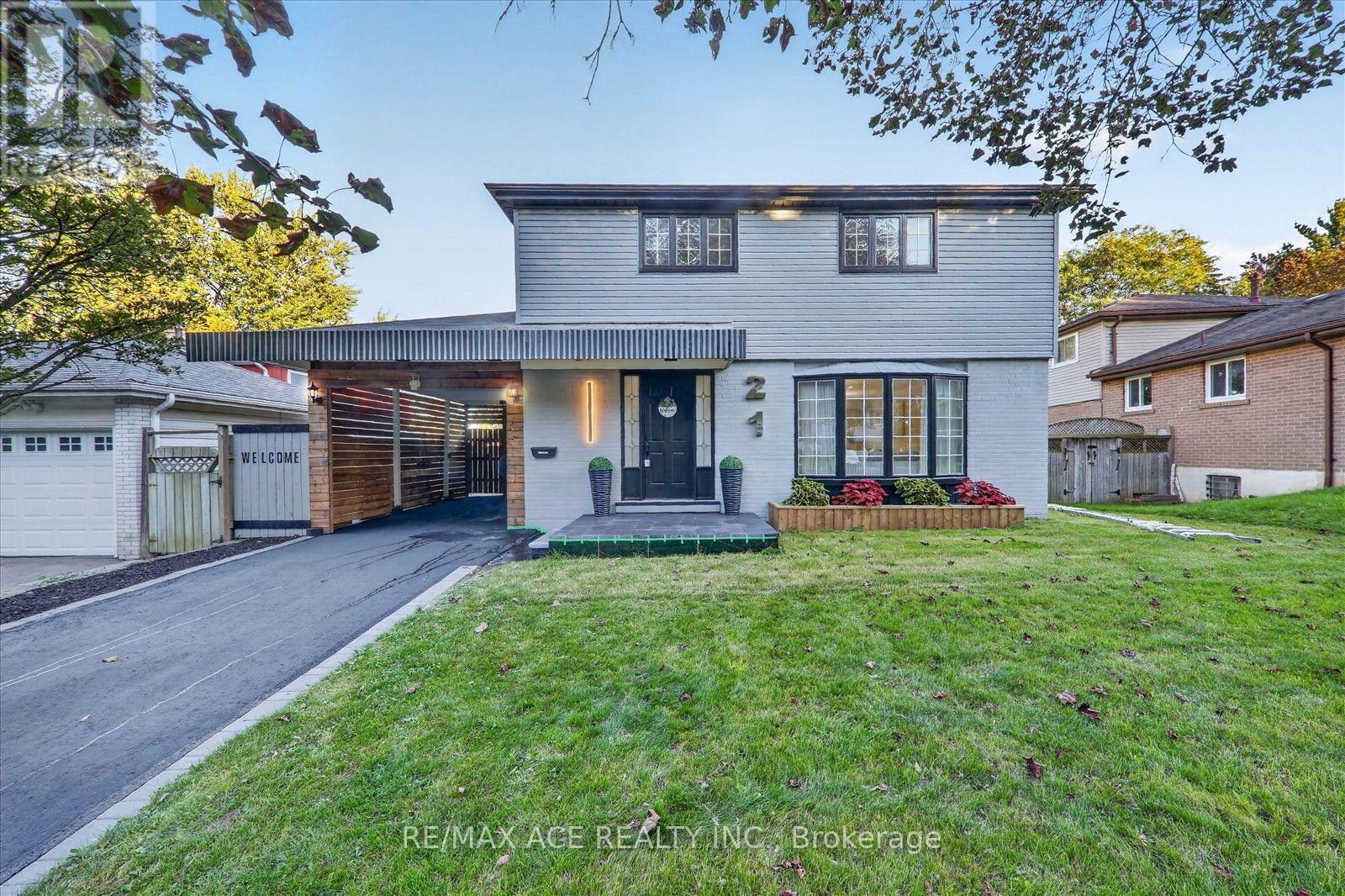Photo of 21 Sir Raymond Drive
