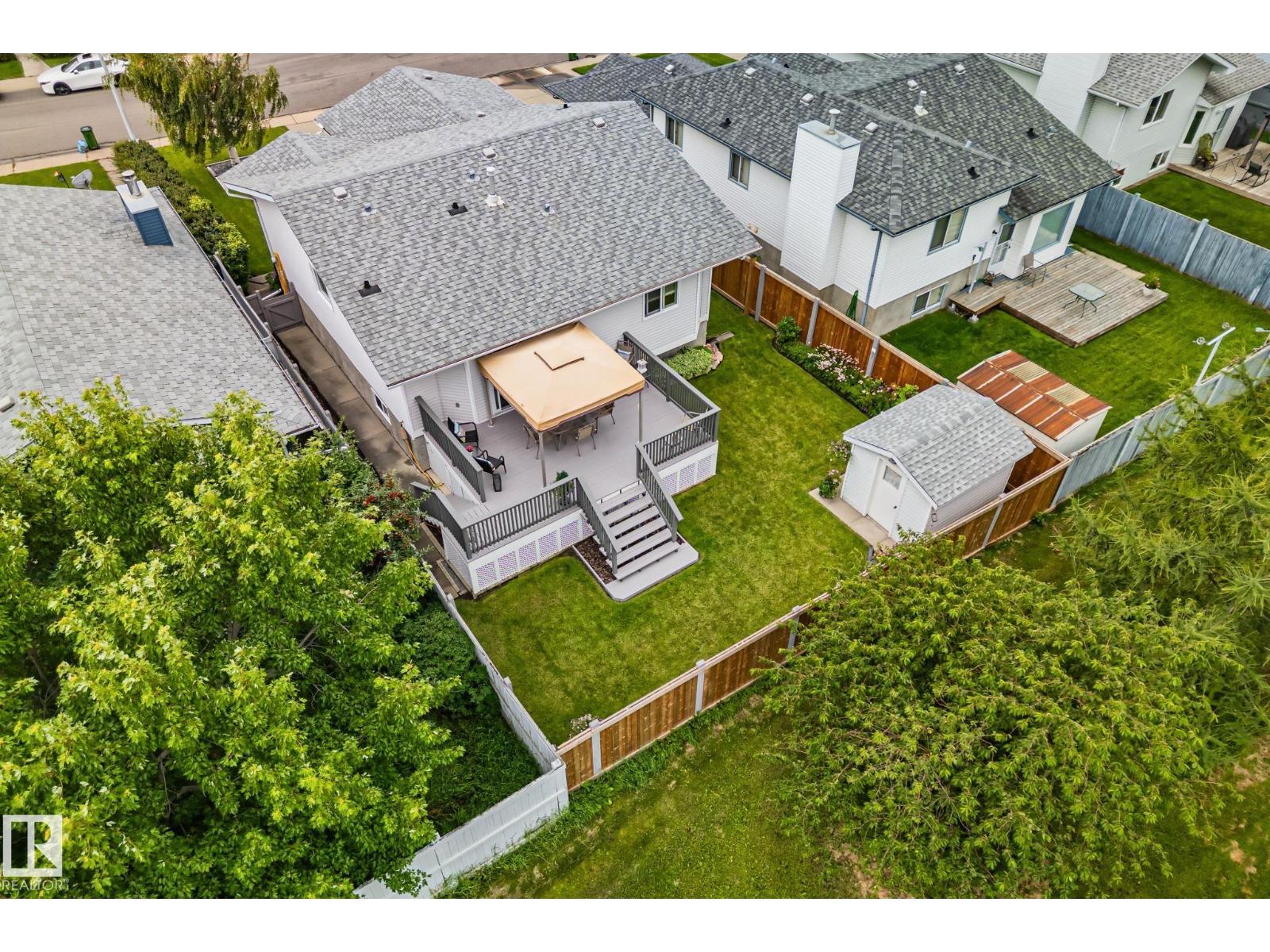 9532 175 AV NW - 30