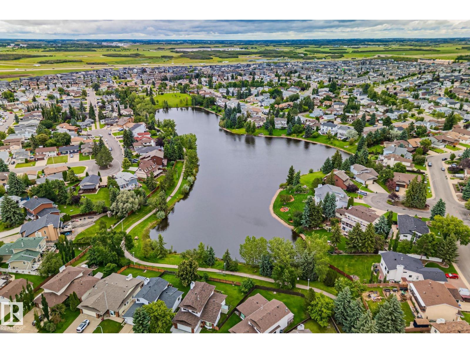 9532 175 AV NW - 31