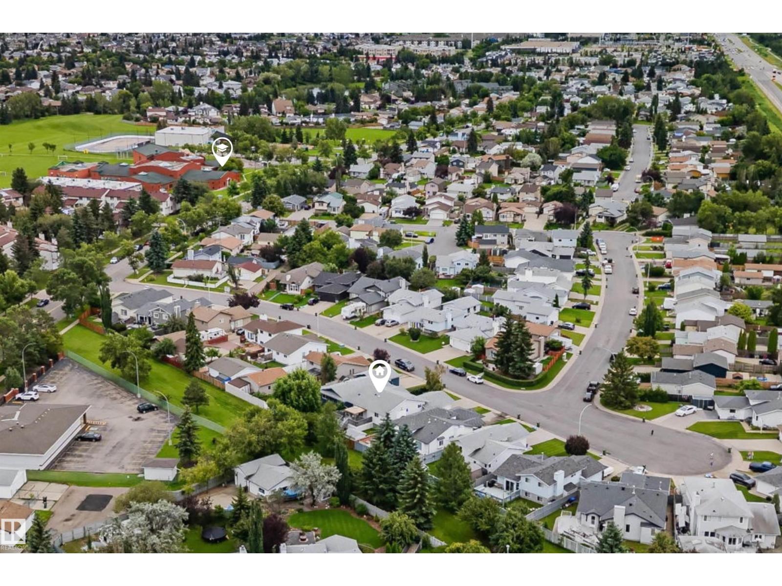 9532 175 AV NW - 32