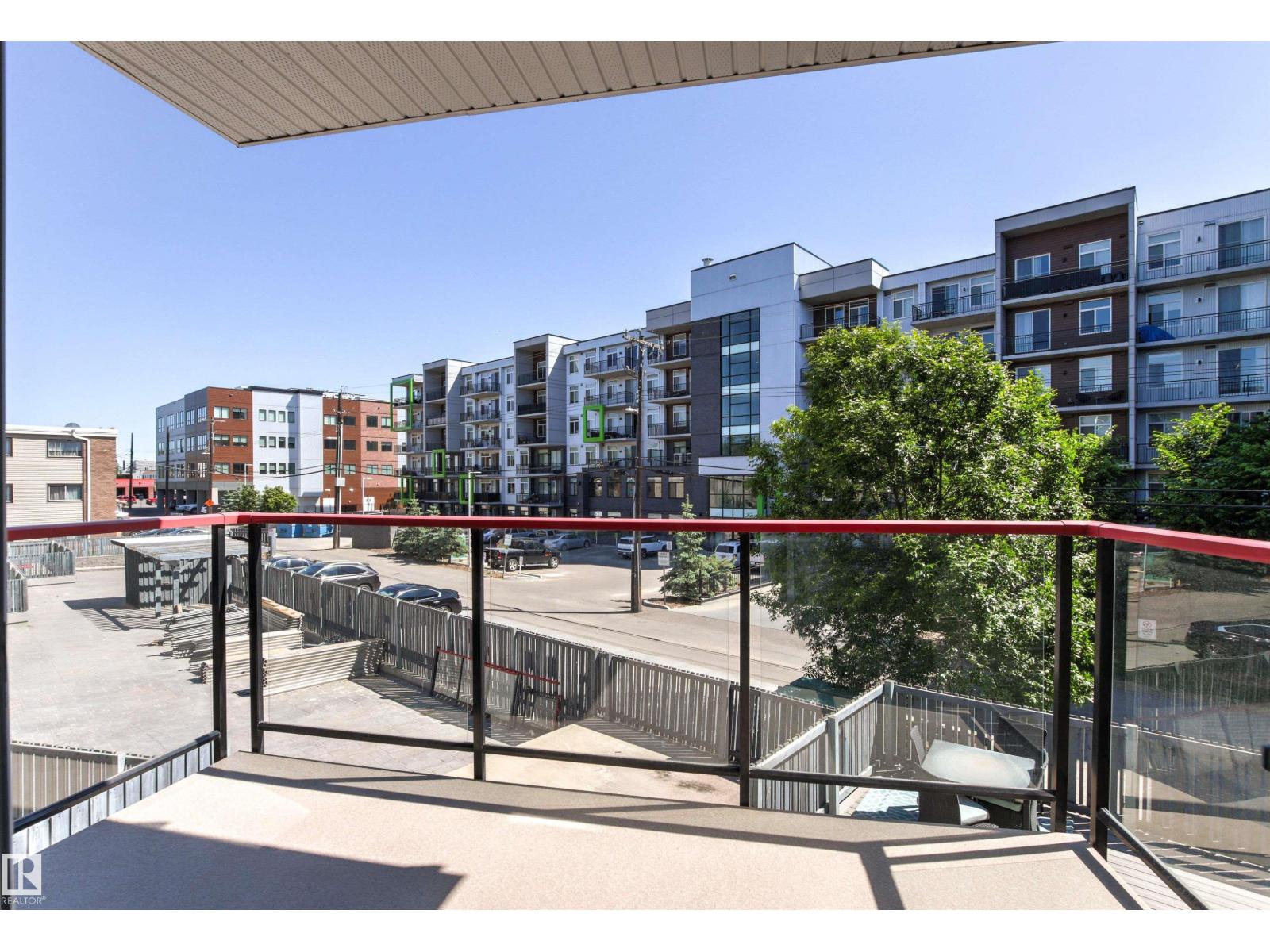 #210 10611 117 ST NW - 36
