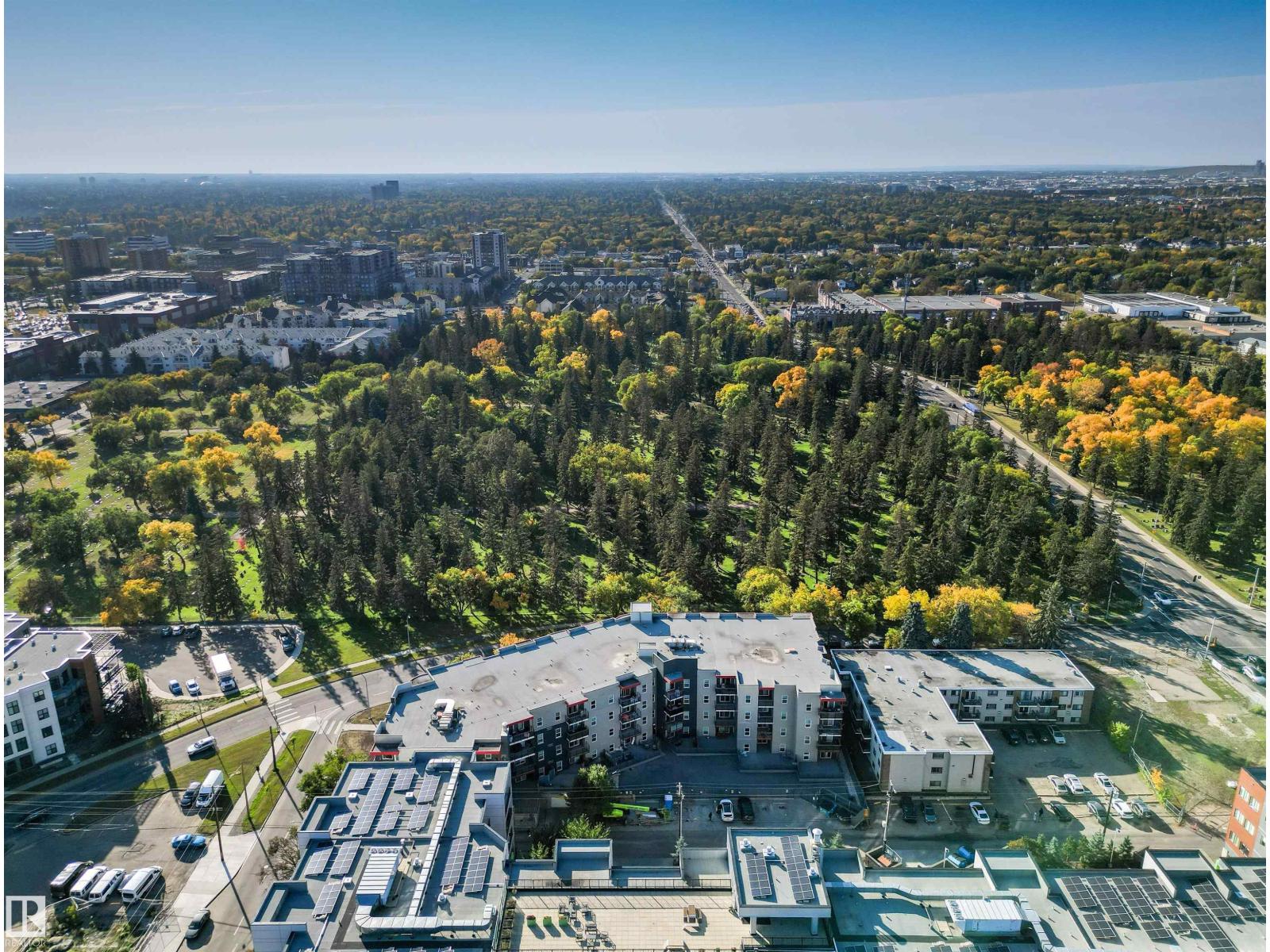 #210 10611 117 ST NW - 45
